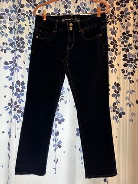 American Eagle Outfitters Women's Straight Leg Crop Jeans